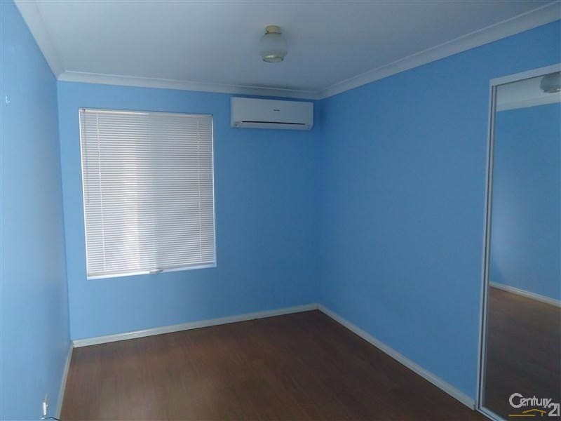 7  Mildura Place, Rockingham WA 6168