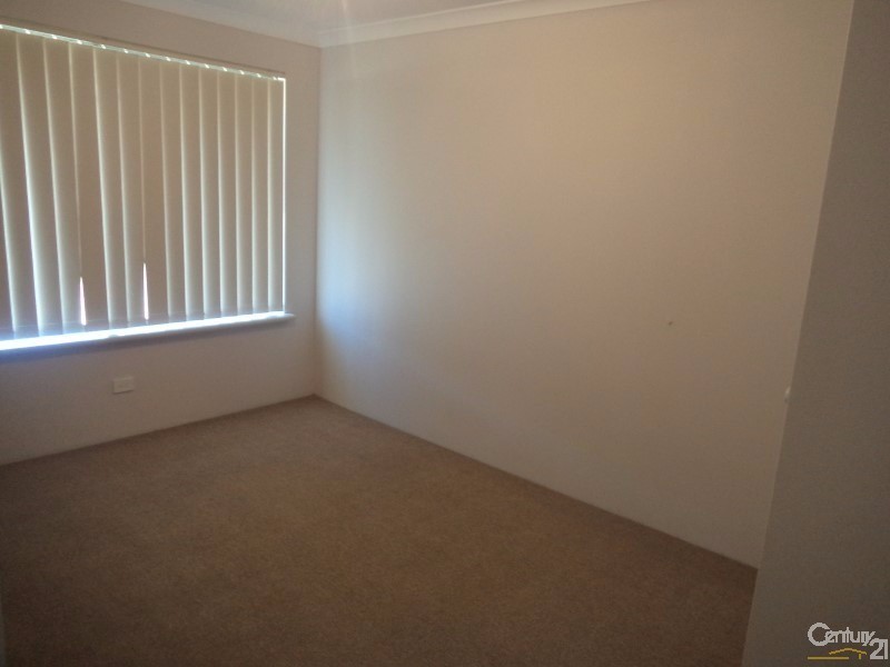 20 Harrington Waters Drive, Waikiki WA 6169