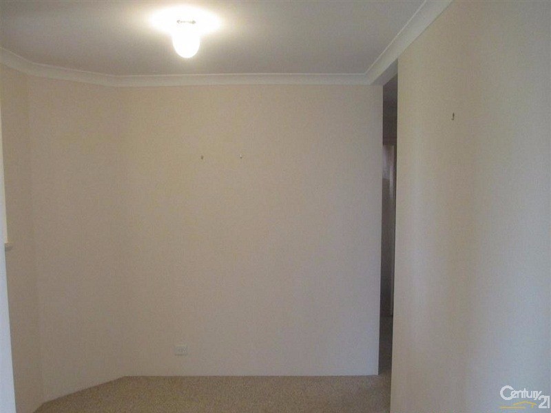 1/54 Gnangara Drive, Waikiki WA 6169