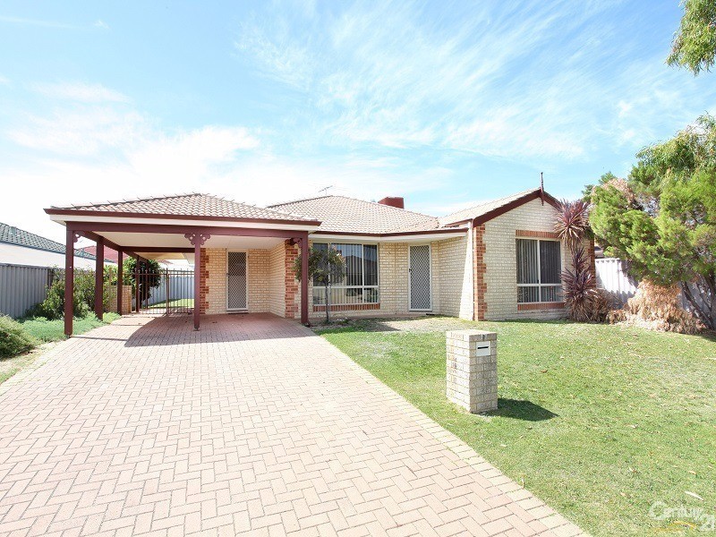 17 St Ettiene Gardens, Port Kennedy WA 6172