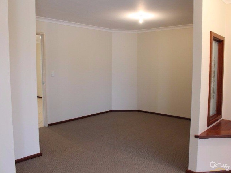 65 Triton Avenue, Waikiki WA 6169