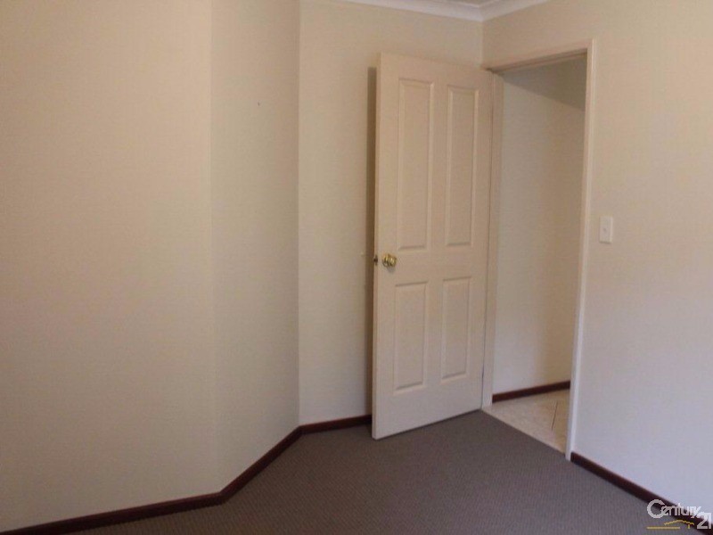 65 Triton Avenue, Waikiki WA 6169