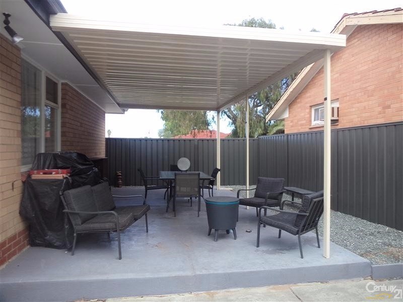 16 Houston Street, Rockingham WA 6168
