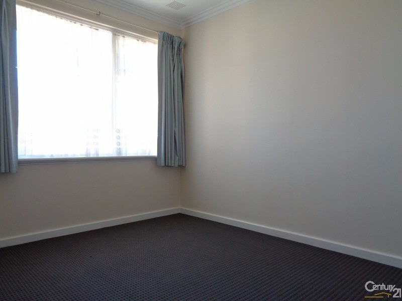 16 Houston Street, Rockingham WA 6168