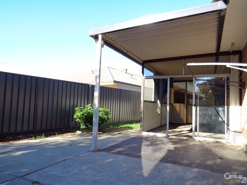 16 Houston Street, Rockingham WA 6168