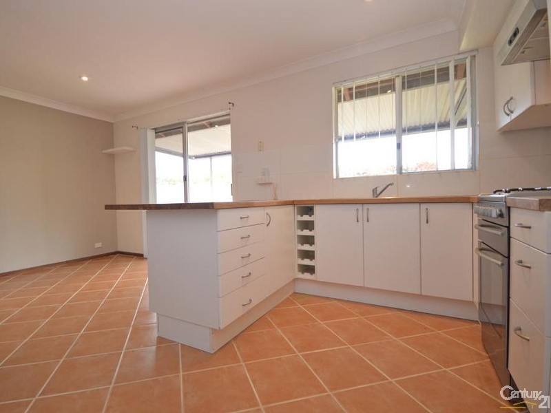 2 Nevis Place, Safety Bay WA 6169