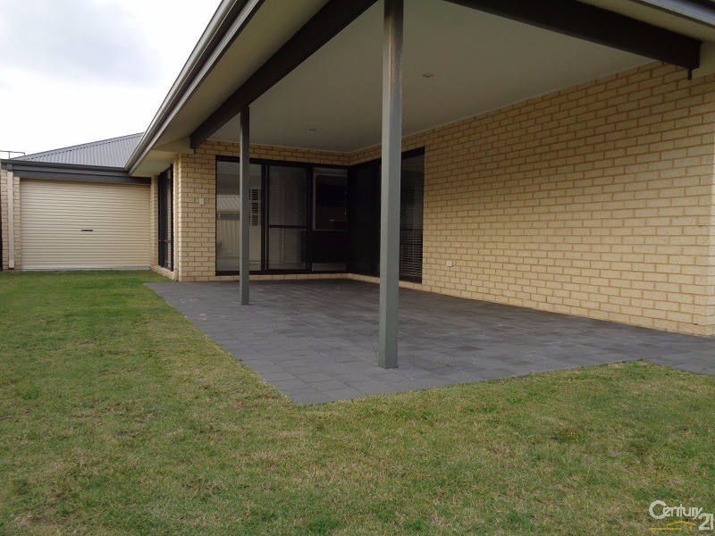 13 Cottesloe Crescent, Secret Harbour WA 6173