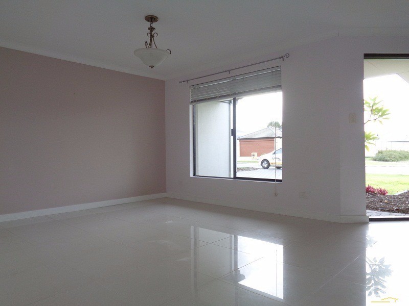 13 Cottesloe Crescent, Secret Harbour WA 6173