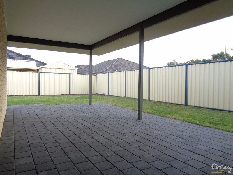 13 Cottesloe Crescent, Secret Harbour WA 6173