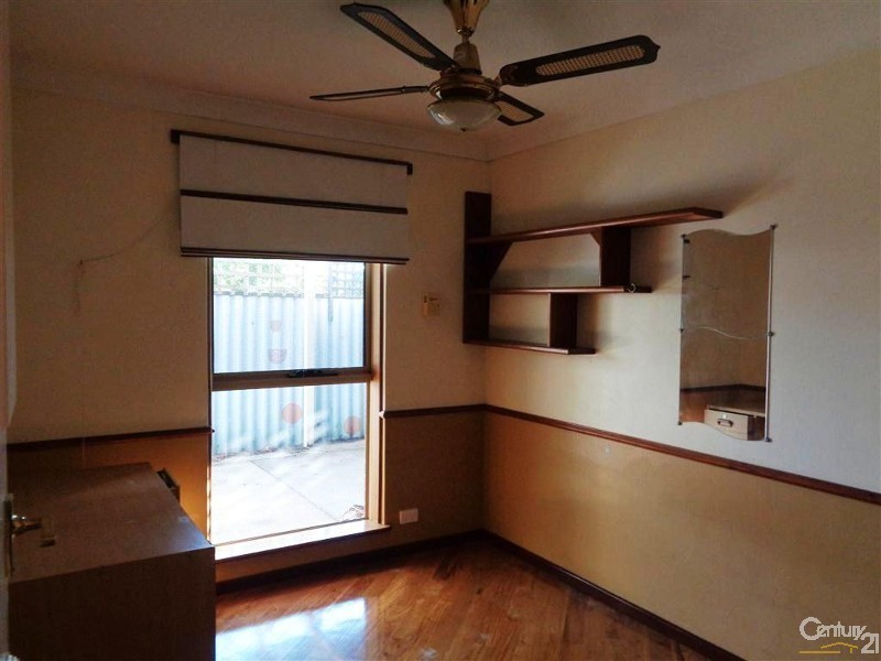 31 Warnbro Sound Avenue, Warnbro WA 6169