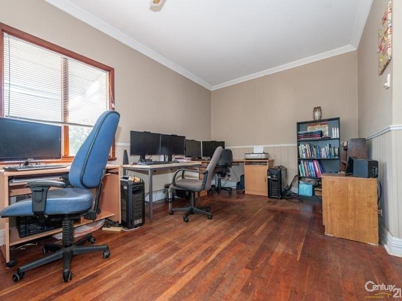 4 Willis Street, Warnbro WA 6169