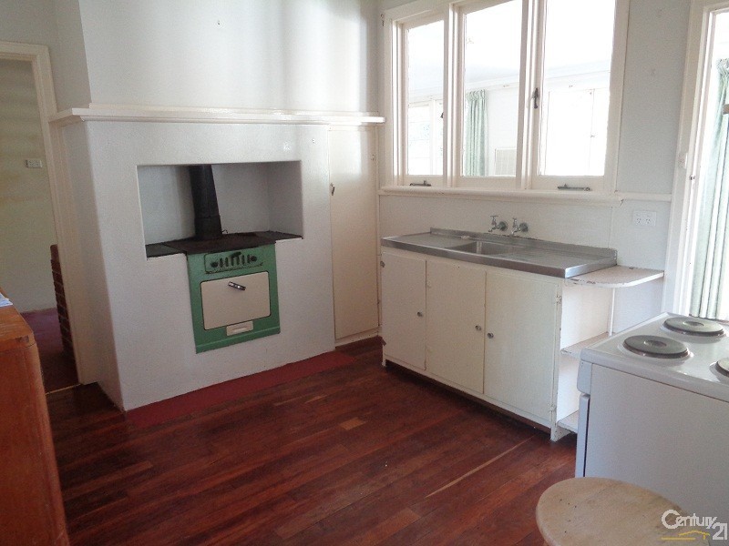 16 Carlisle Street, Shoalwater WA 6169