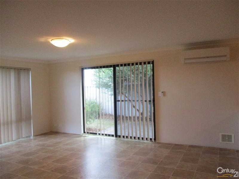 30 Montilla Crescent, Port Kennedy WA 6172