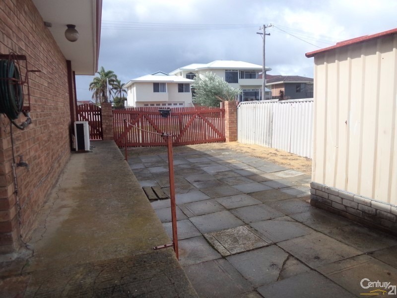 149 Penguin Road, Safety Bay WA 6169