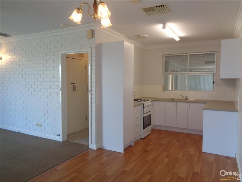 20 Leisure Way, Safety Bay WA 6169