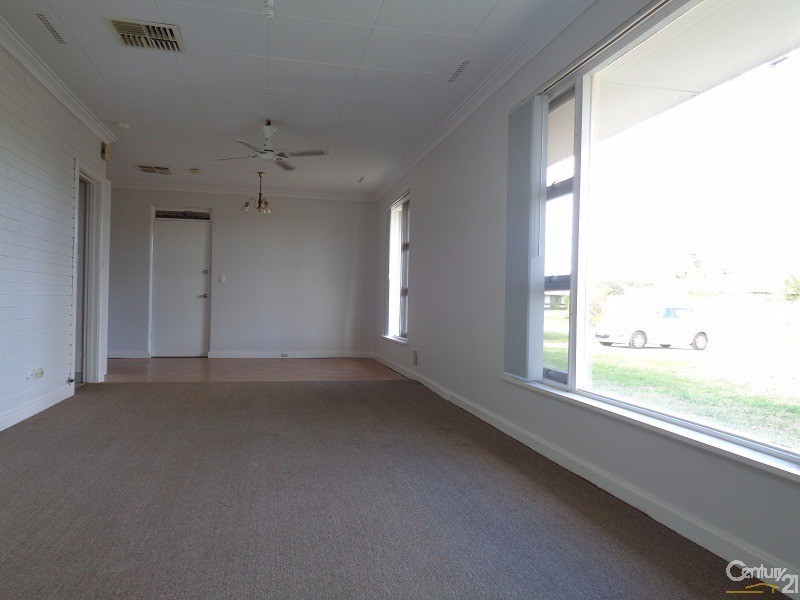 20 Leisure Way, Safety Bay WA 6169