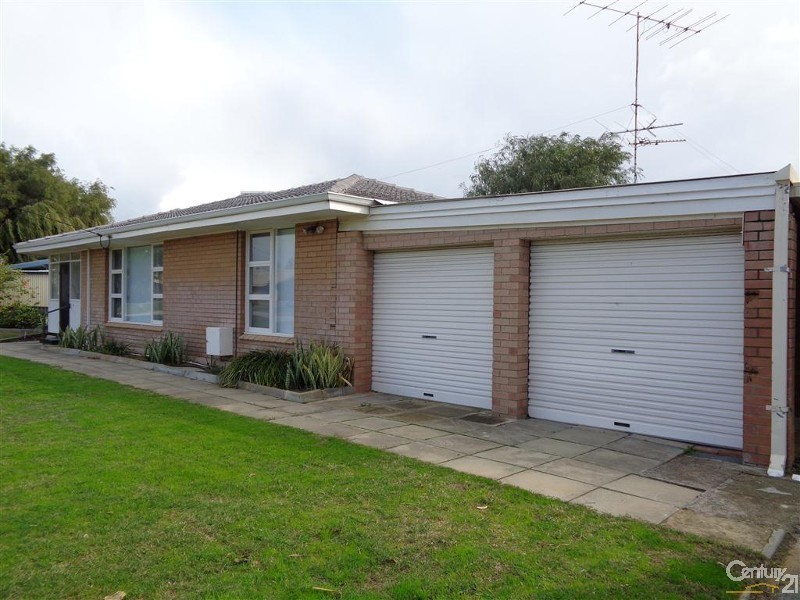20 Leisure Way, Safety Bay WA 6169