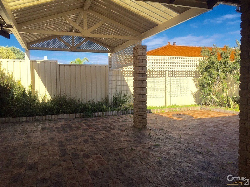 118B Gloucester Crescent, Shoalwater WA 6169