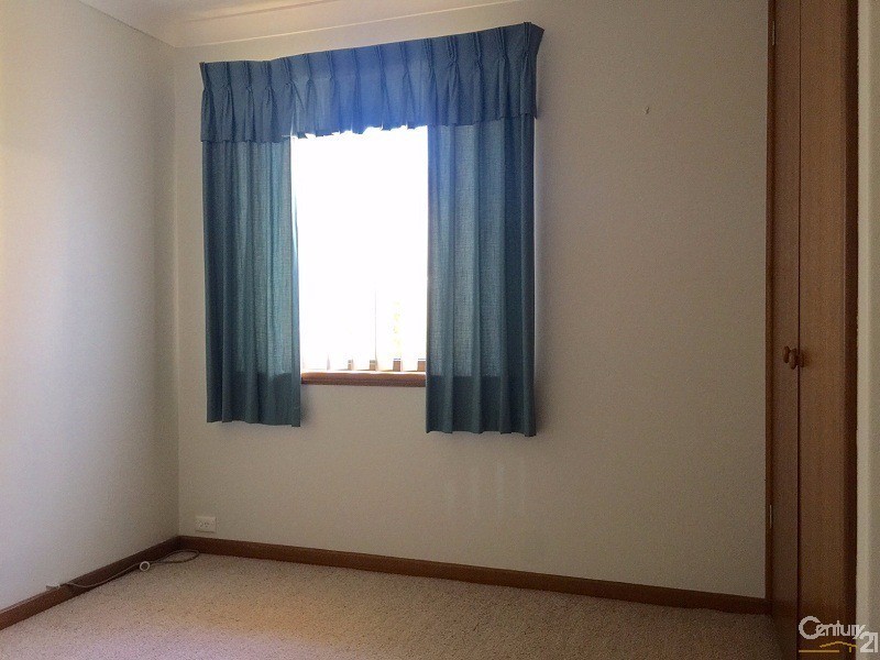 118B Gloucester Crescent, Shoalwater WA 6169