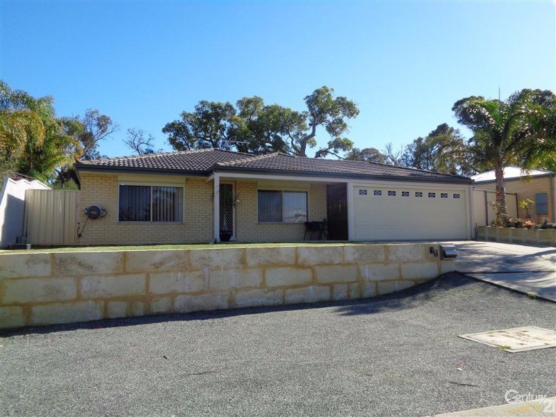 37 Oakfield Gardens, Parmelia WA 6167