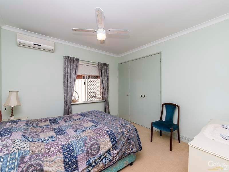 24 Mirror Cove, Waikiki WA 6169