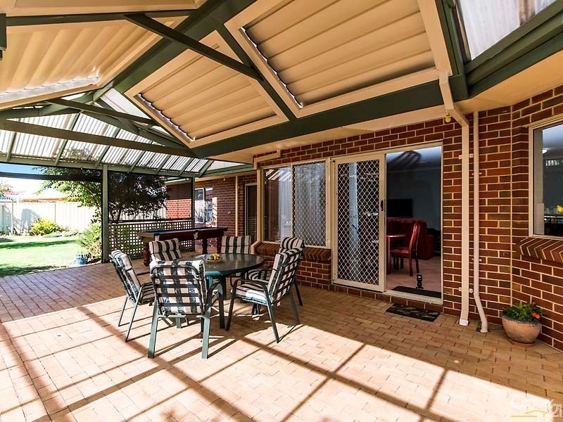 24 Mirror Cove, Waikiki WA 6169