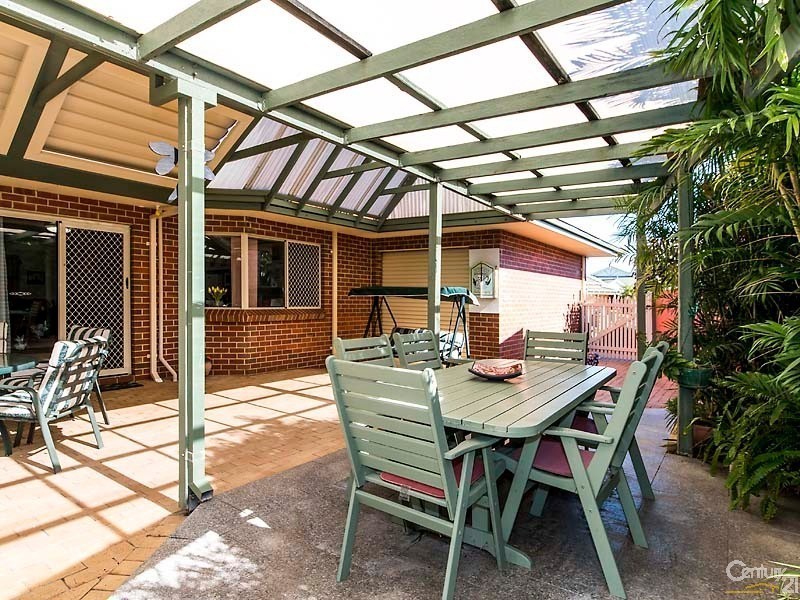 24 Mirror Cove, Waikiki WA 6169