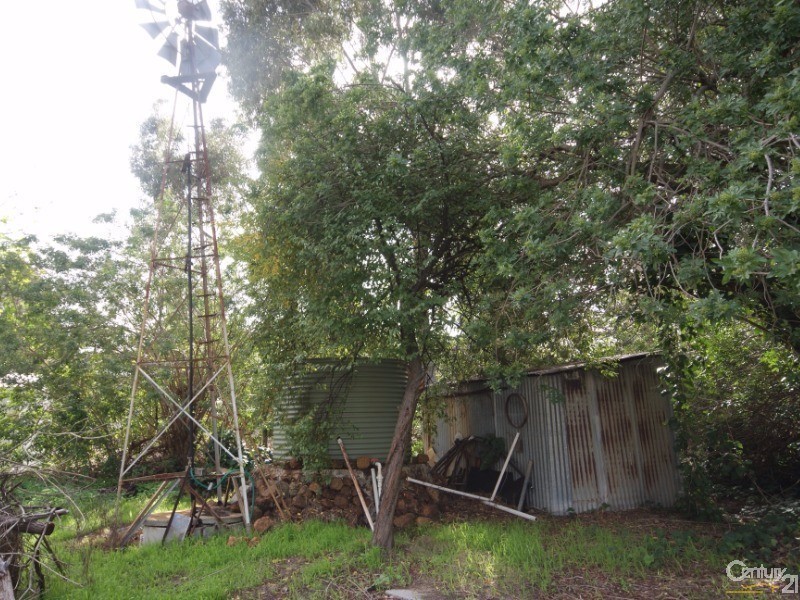 8  Richardson Street, Serpentine WA 6125