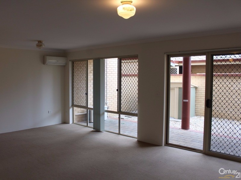 29/4 Marlo Place, Waikiki WA 6169