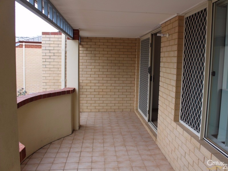 29/4 Marlo Place, Waikiki WA 6169