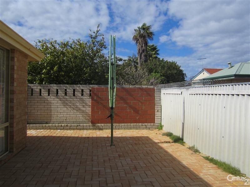 21 Harrison Street, Rockingham WA 6168