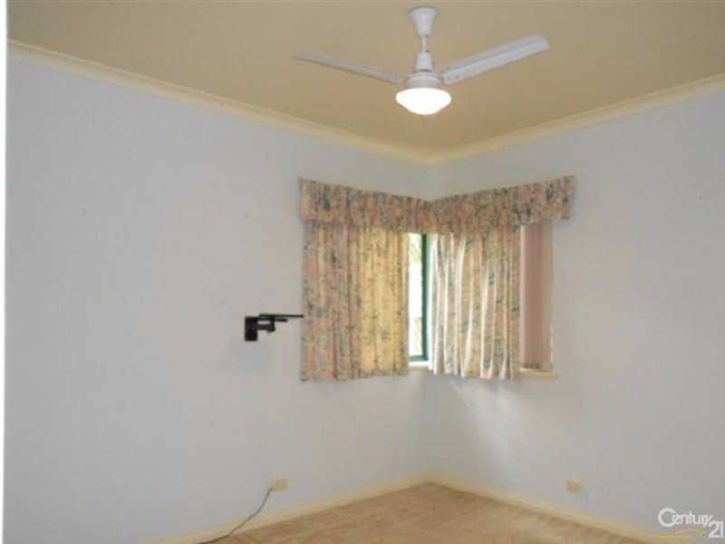 192 Kent Street, Rockingham WA 6168