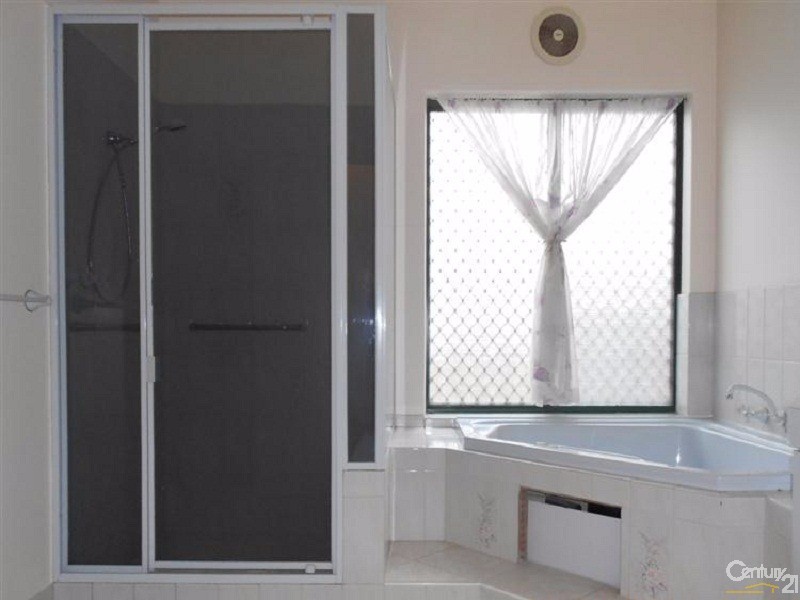 192 Kent Street, Rockingham WA 6168