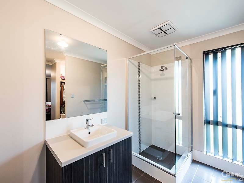 5  Mooreland Road, Baldivis WA 6171