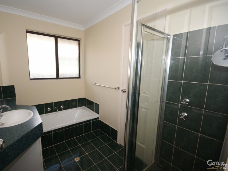 5 Murchison Road, Cooloongup WA 6168
