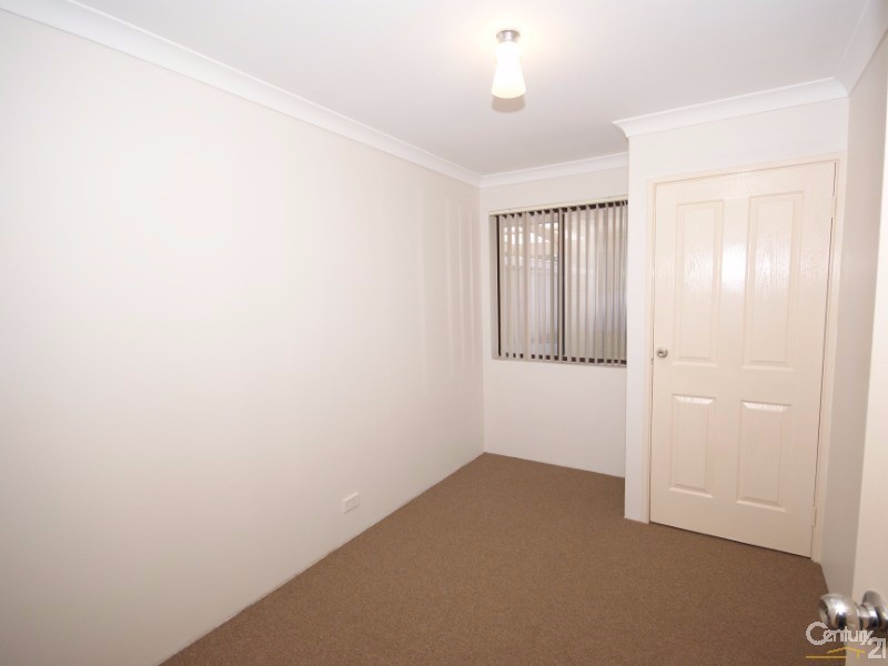 5 Murchison Road, Cooloongup WA 6168