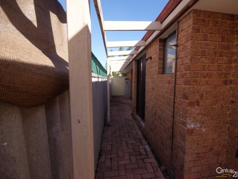 5 Murchison Road, Cooloongup WA 6168