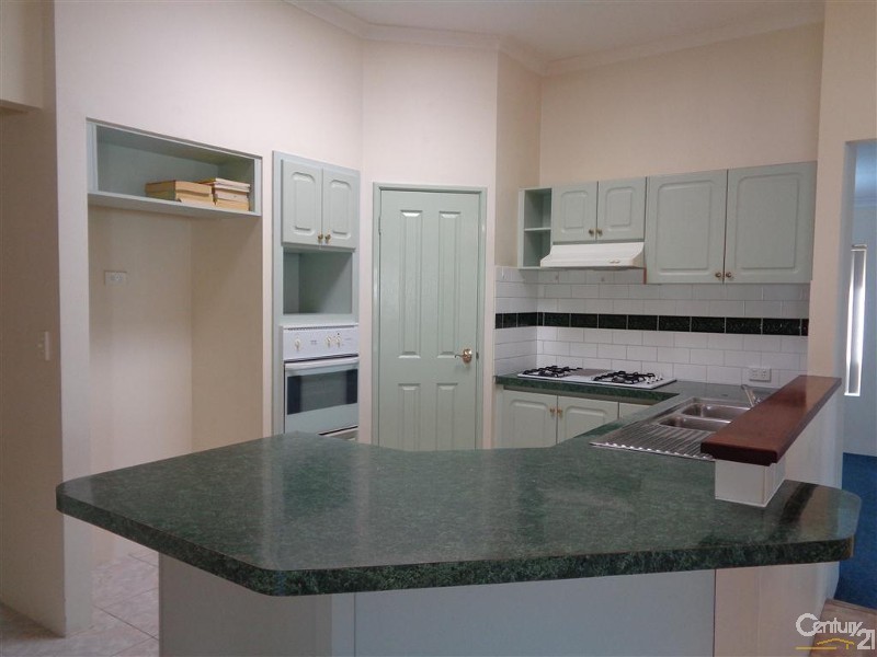 26 Jaywick Close, Safety Bay WA 6169