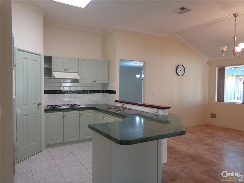 26 Jaywick Close, Safety Bay WA 6169