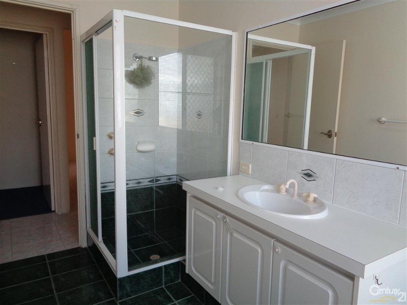 26 Jaywick Close, Safety Bay WA 6169