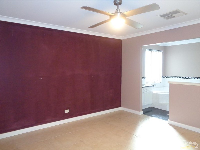 48 Brindabella Avenue, Rockingham WA 6168