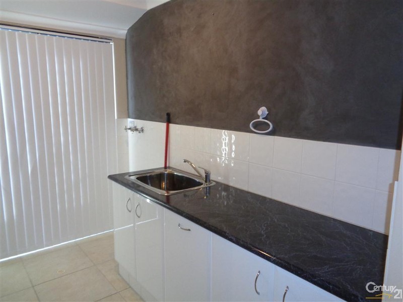 48 Brindabella Avenue, Rockingham WA 6168