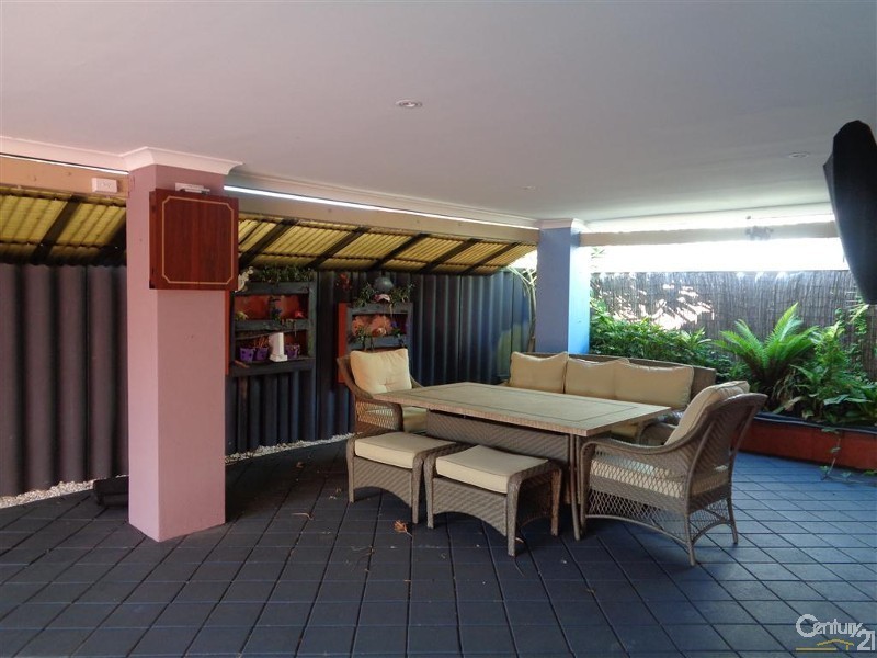 48 Brindabella Avenue, Rockingham WA 6168