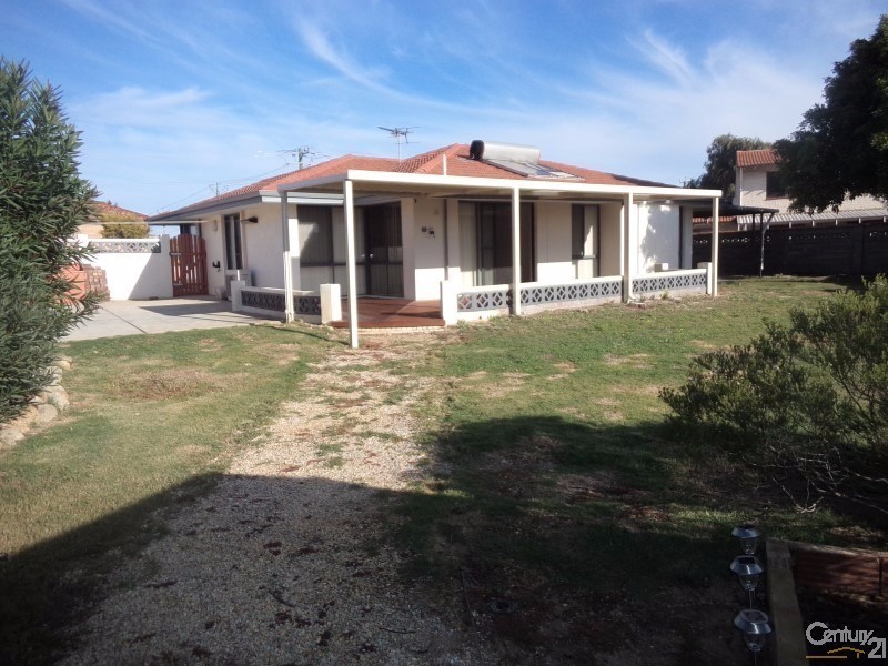 28 Malibu Road, Safety Bay WA 6169