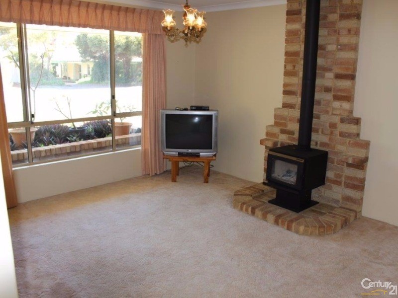 27 Summons Way, Warnbro WA 6169