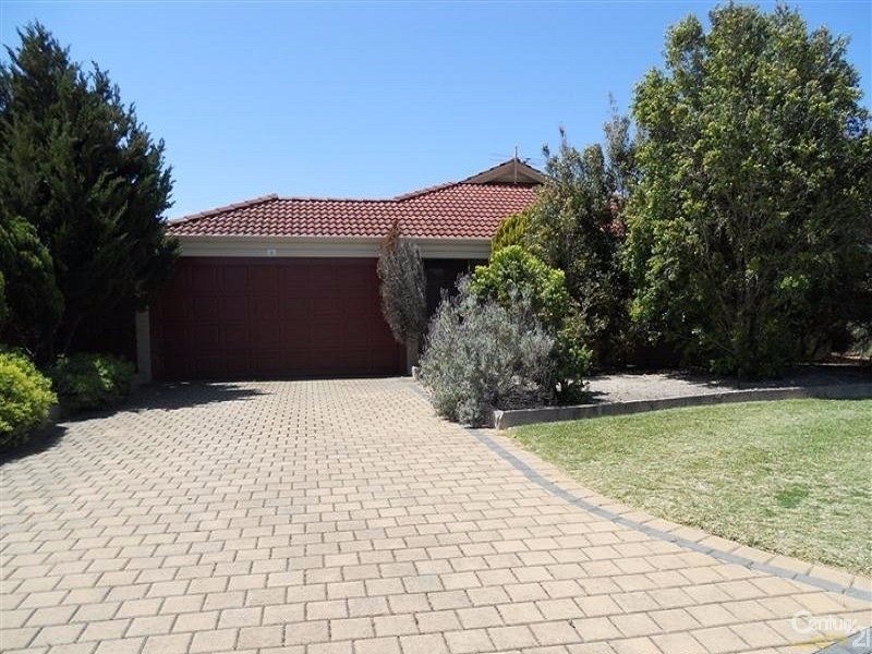 11 McGuire Mews, Rockingham WA 6168
