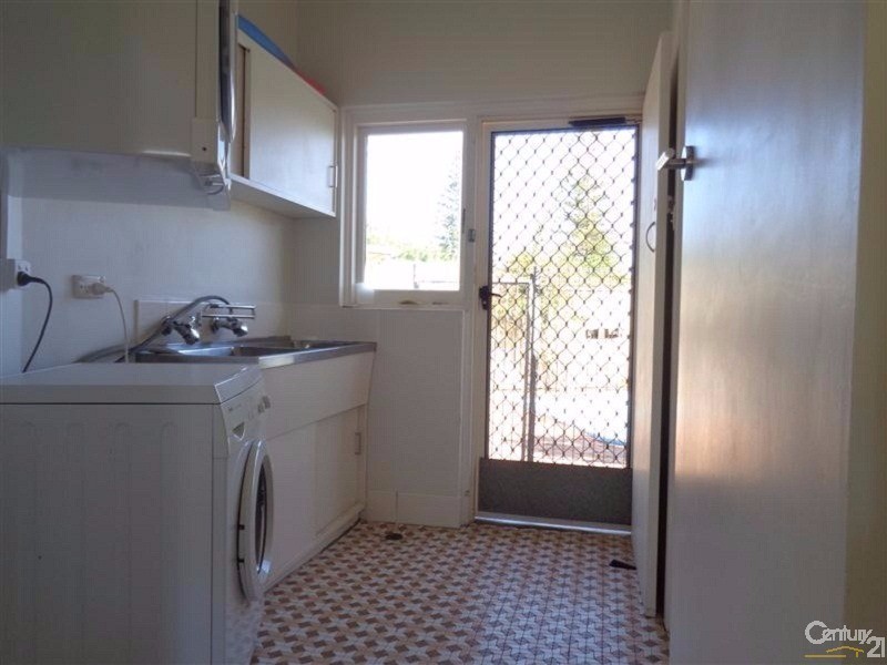 23 Waller Street, Rockingham WA 6168