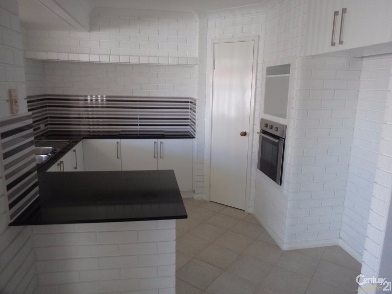 6 Bondi Crescent, Warnbro WA 6169