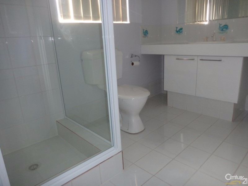 6 Bondi Crescent, Warnbro WA 6169