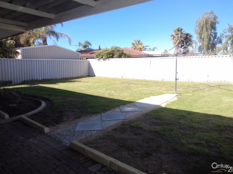 6 Bondi Crescent, Warnbro WA 6169